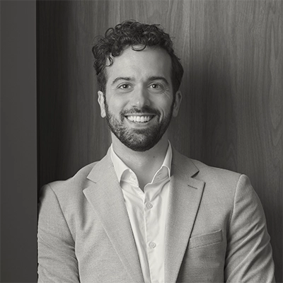 Aaron Harper, Elmwood Product Expert, representing cabinetry expertise and innovation.